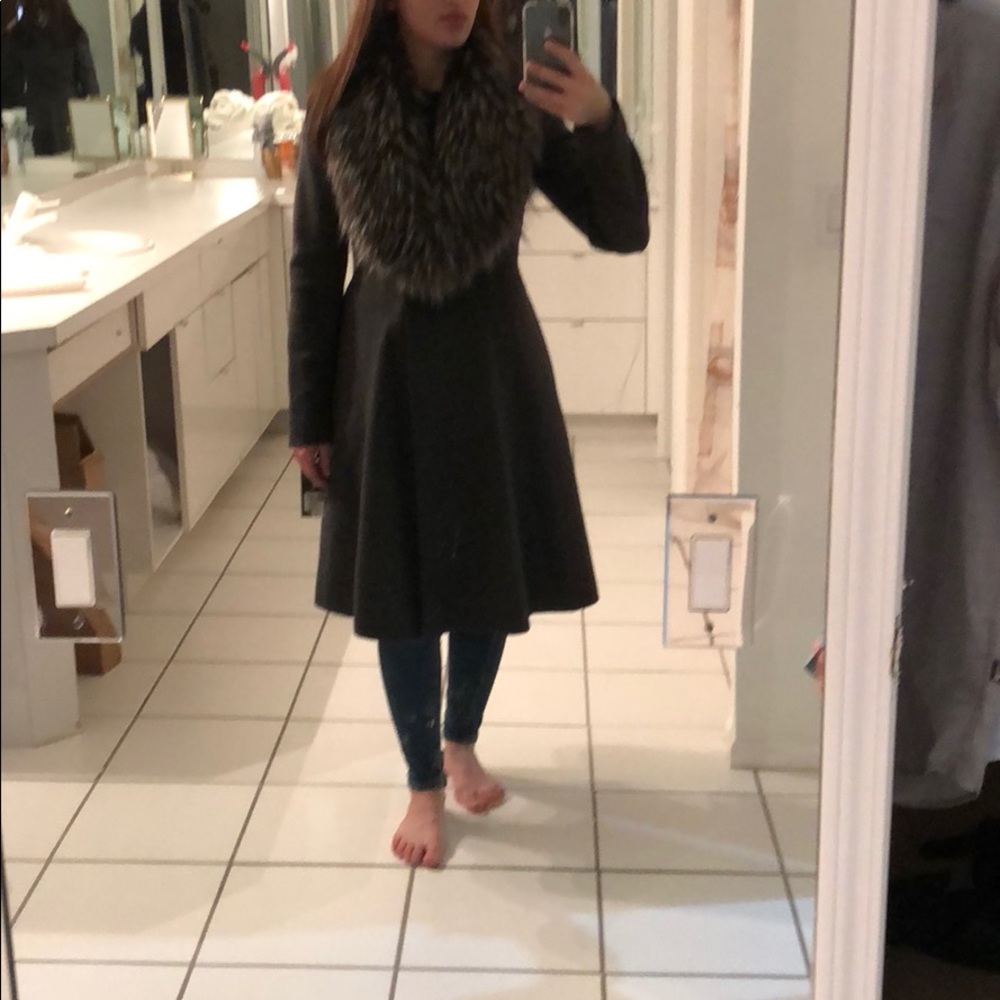 Vera wang chrcoal coat brand new with tag